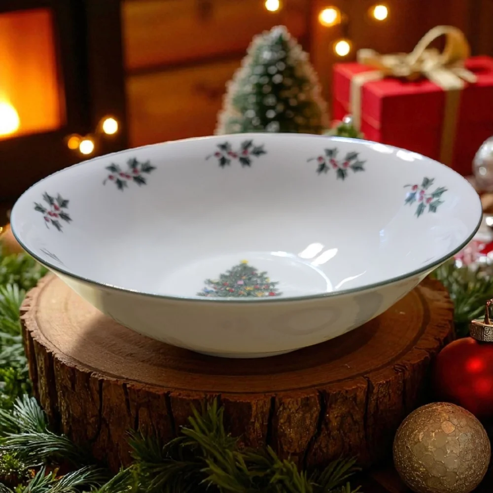 Vtg Salad Soup Bowl Noel Morning By Gibson Christmas Tree Presents Holly Berries